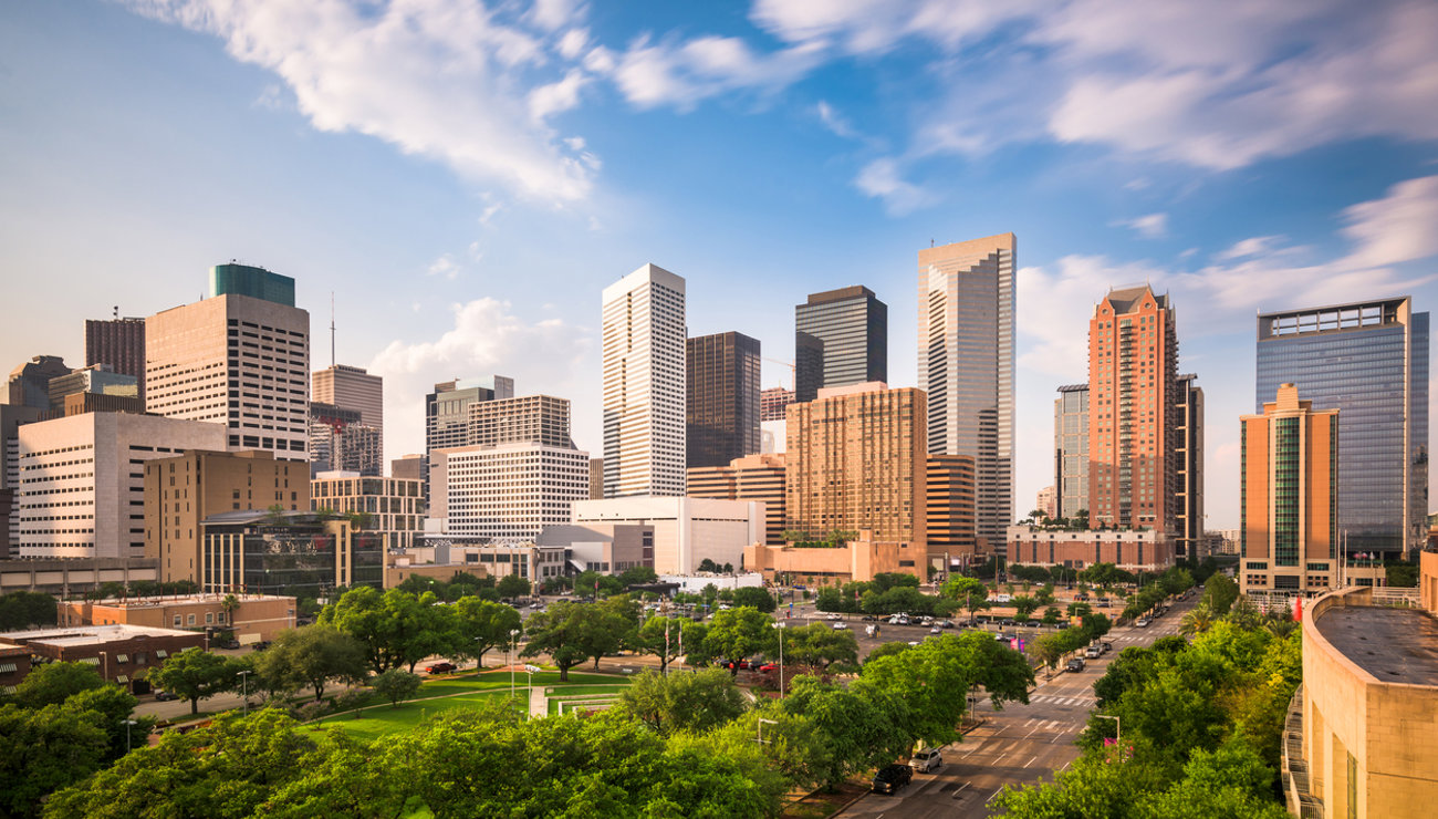 TEAM HISTORIES Houston Skyline